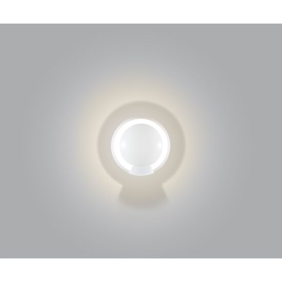 ΣΤΕΓΑΝΆ ΦΩΤΙΣΤΙΚΆ ΤΟΊΧΟΥ ΑΠΛΊΚΕΣ  OUTDOOR WALL LIGHT    01427 WHITE HEIGHT: 10 CM WIDTH: 10 CM DISTANCE FROM WALL: 8,5 CM MATERIAL: ALUMINUM - ΜΟΝΤΈΡΝΑ ΦΩΤΙΣΤΙΚΆ